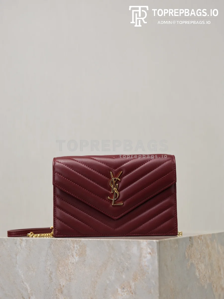 cmp_i1767779185609_6755_0_0 YSL Envelope Small in Burgundy
