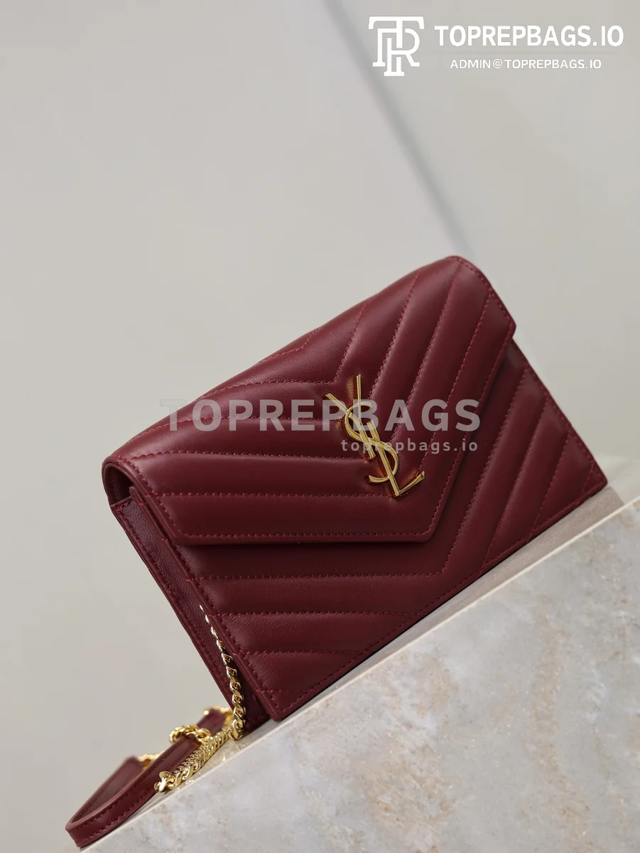 cmp_i1767779188708_4763_0_2 YSL Envelope Small in Burgundy