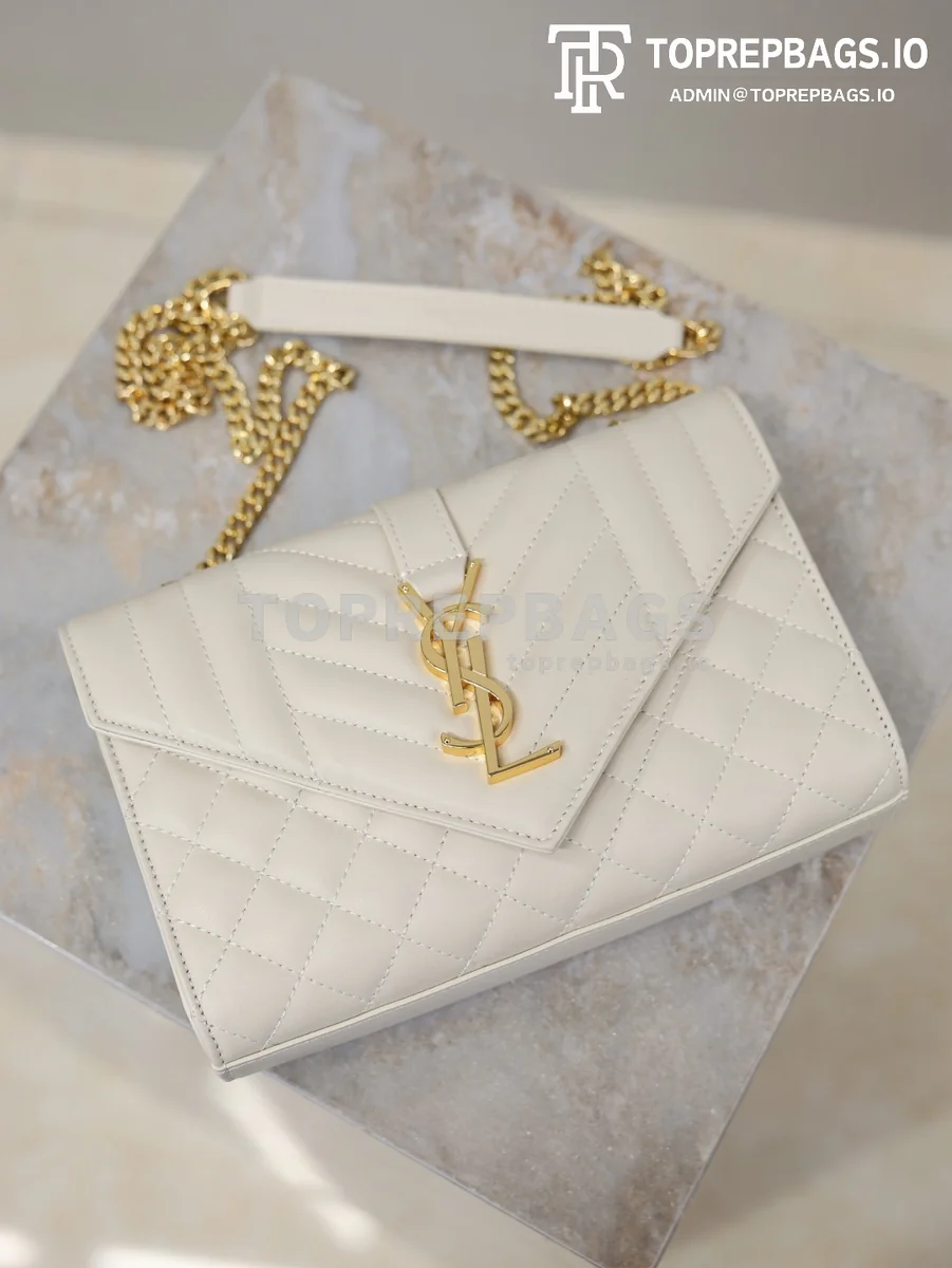 cmp_i1767779819898_3174_0_6 YSL Envelope Small in White