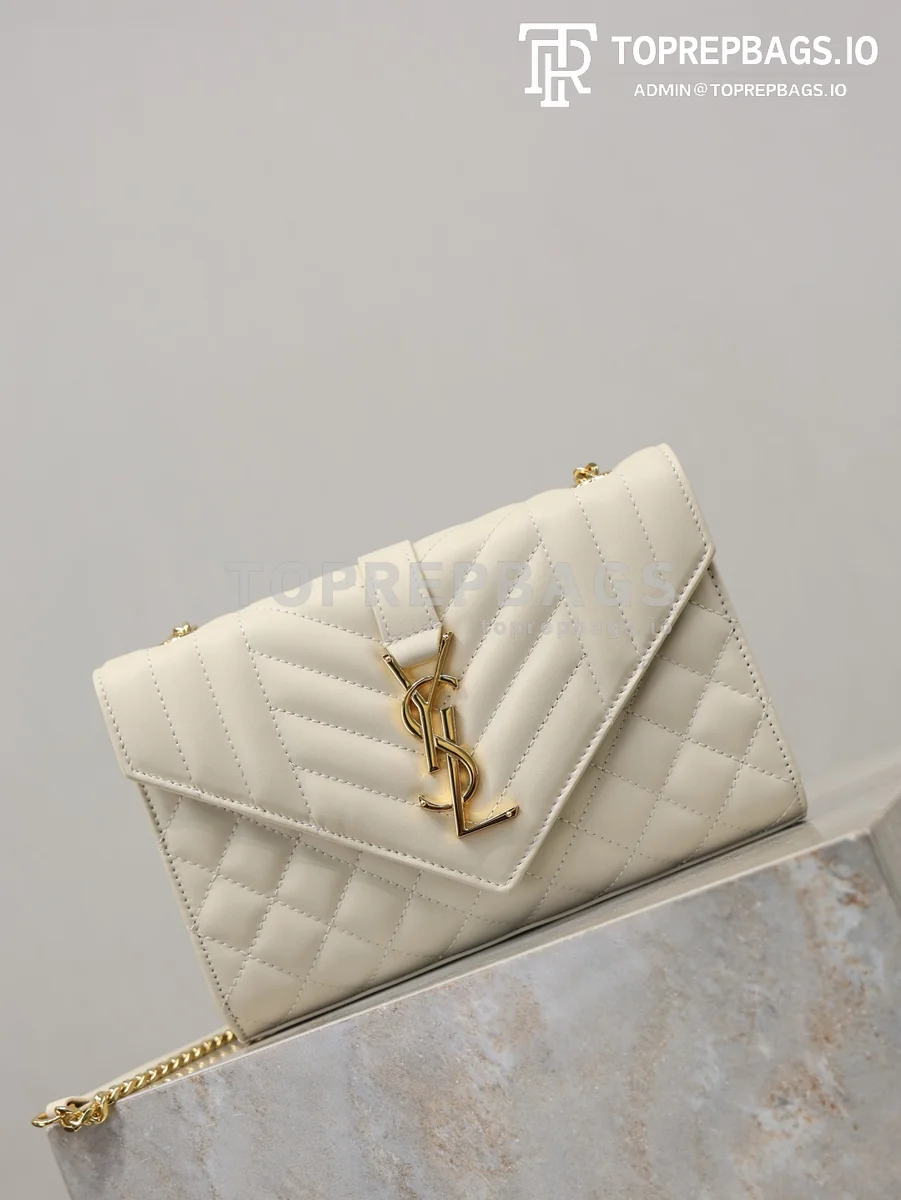 cmp_i1767779820006_3906_0_1 YSL Envelope Small in White
