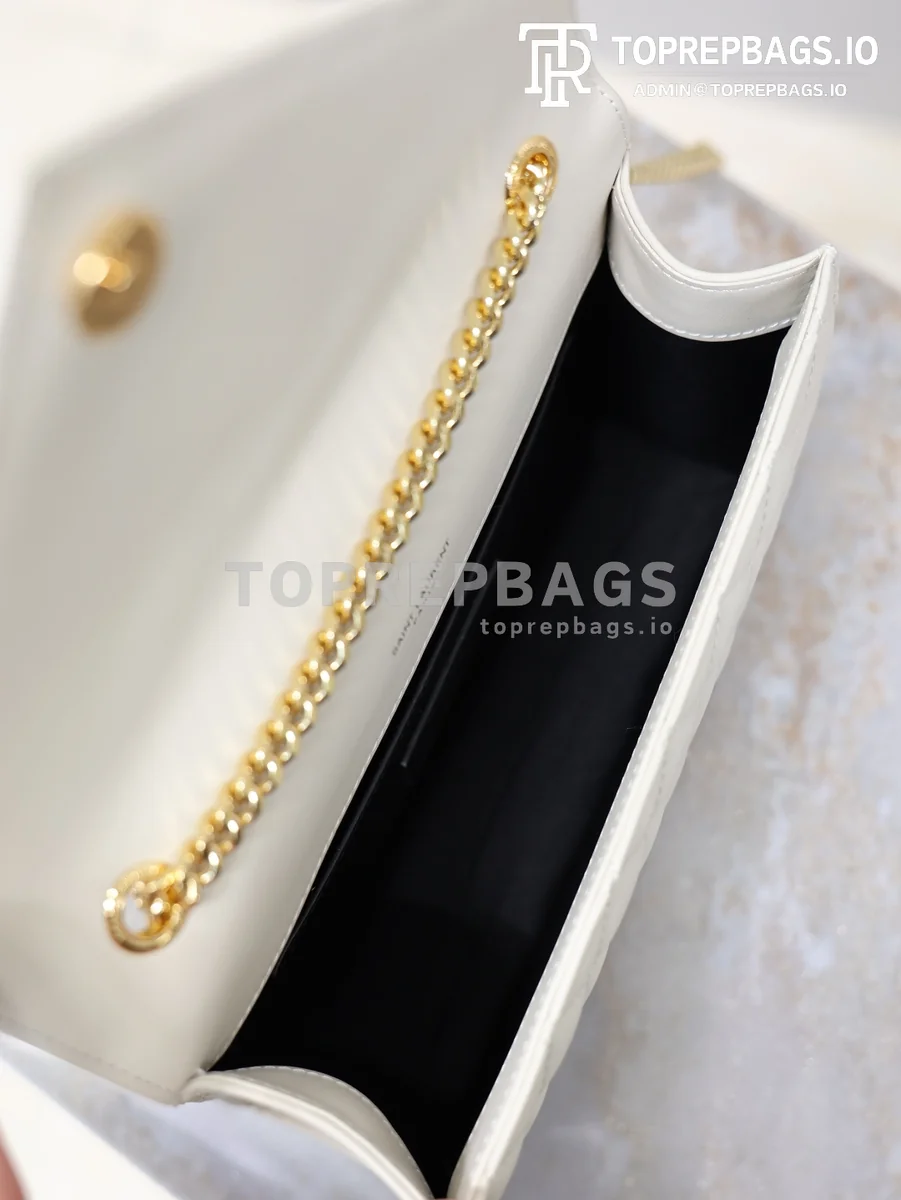 cmp_i1767779823389_59_0_8 YSL Envelope Small in White