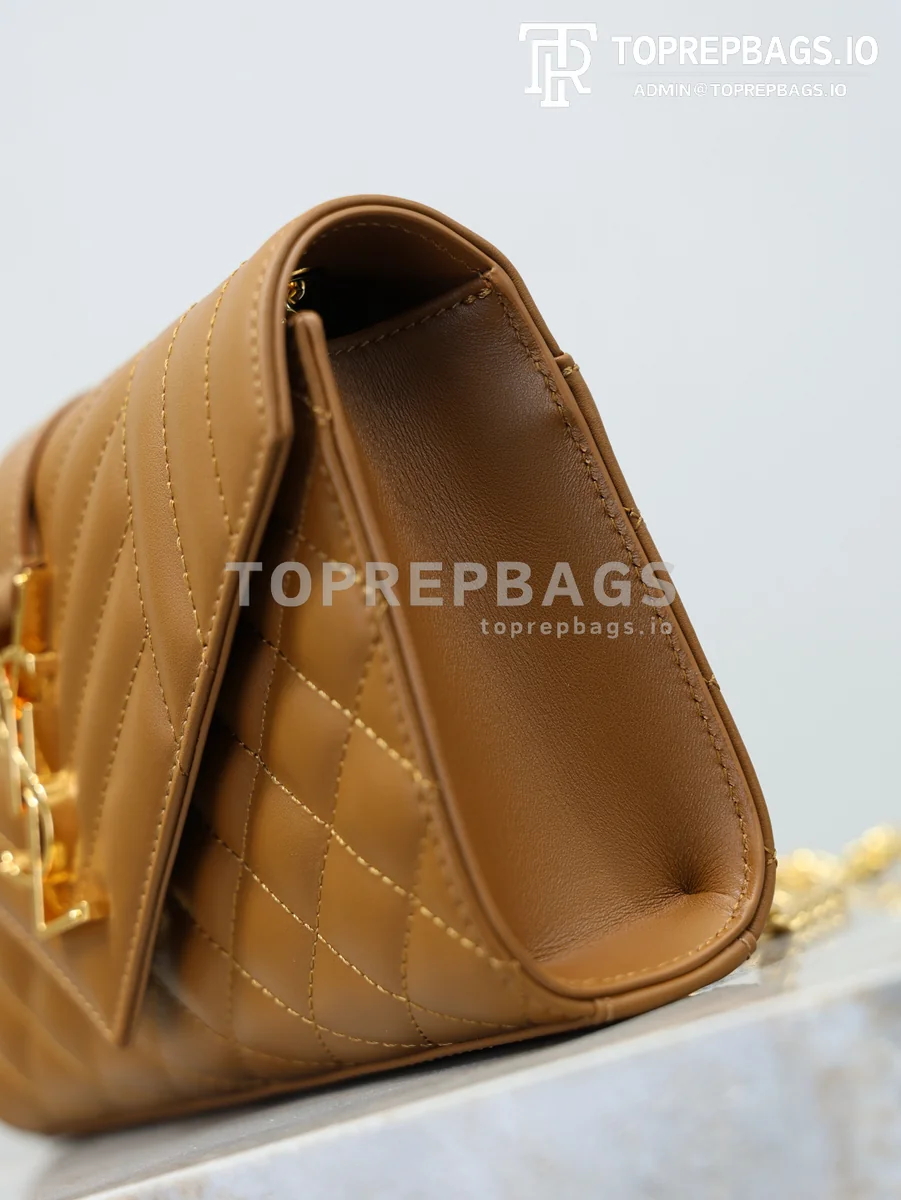 cmp_i1767780086523_1408_0_3 YSL Envelope Small in Caramel