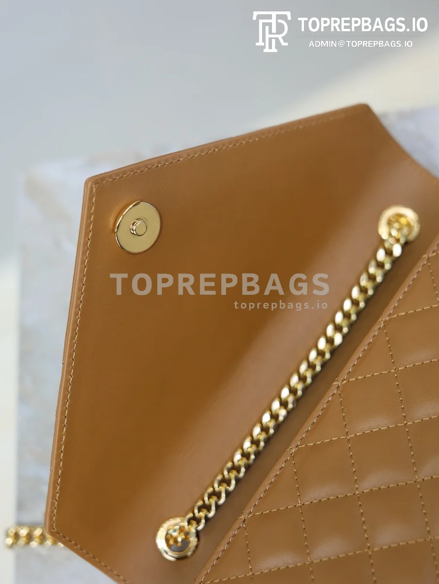 cmp_i1767780124124_5205_0_6 YSL Envelope Small in Caramel