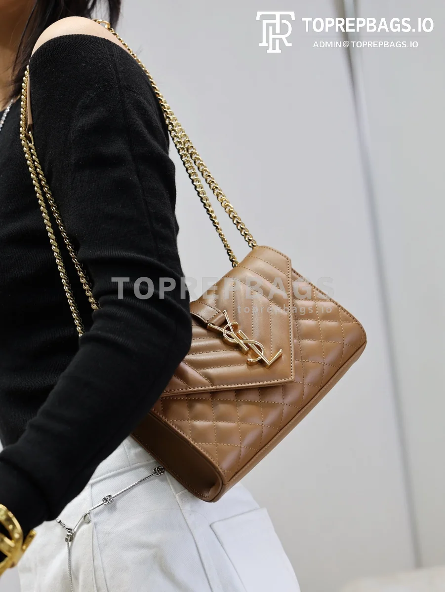 cmp_i1767780134509_9037_0_2 YSL Envelope Small in Caramel
