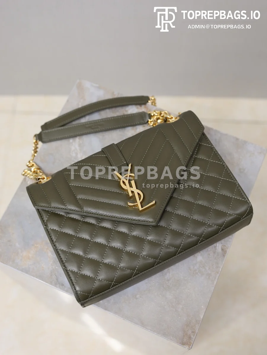 cmp_i1767780488326_9516_0_6 YSL Envelope Medium in Green