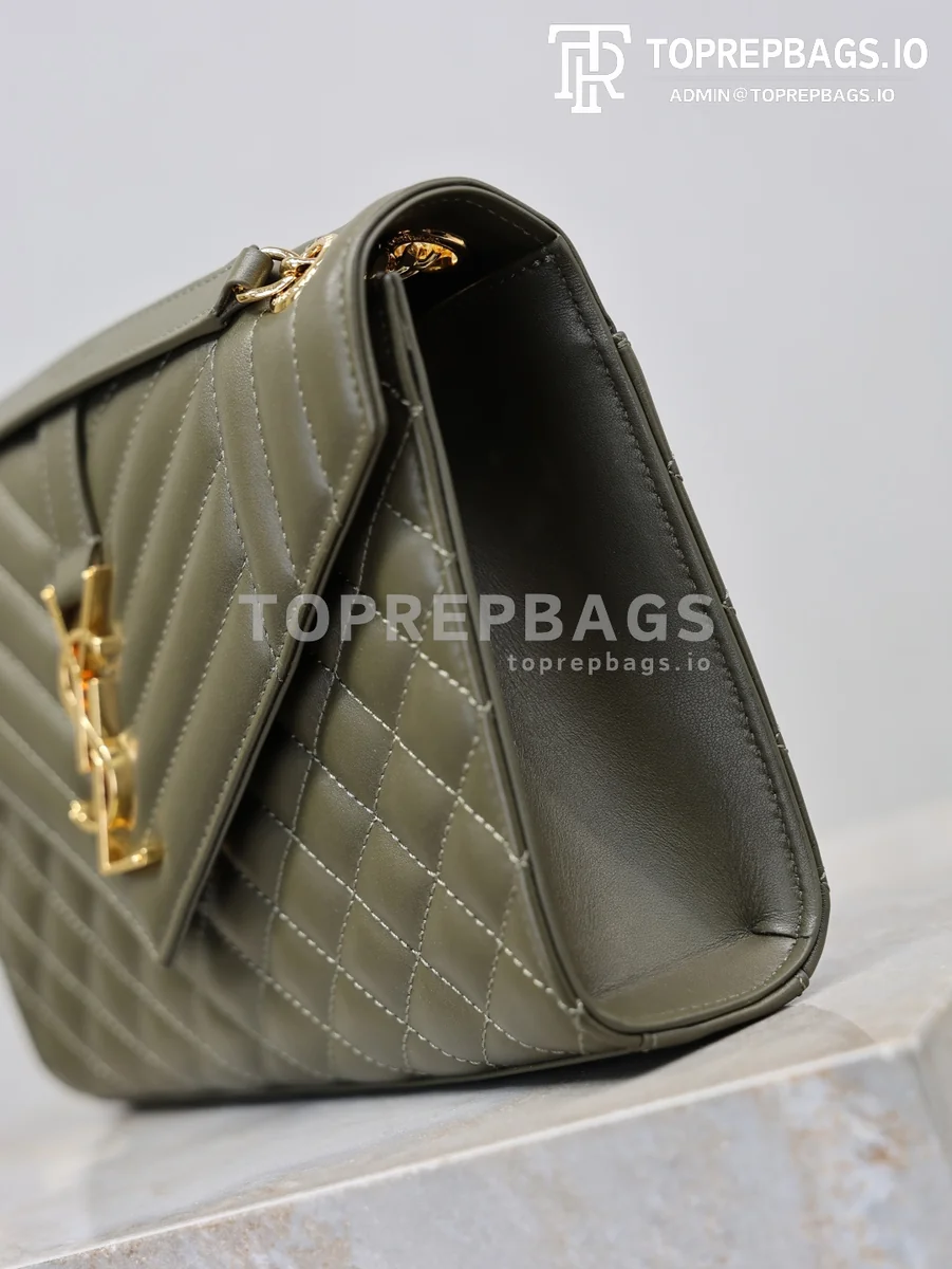cmp_i1767780488355_9996_0_3 YSL Envelope Medium in Green