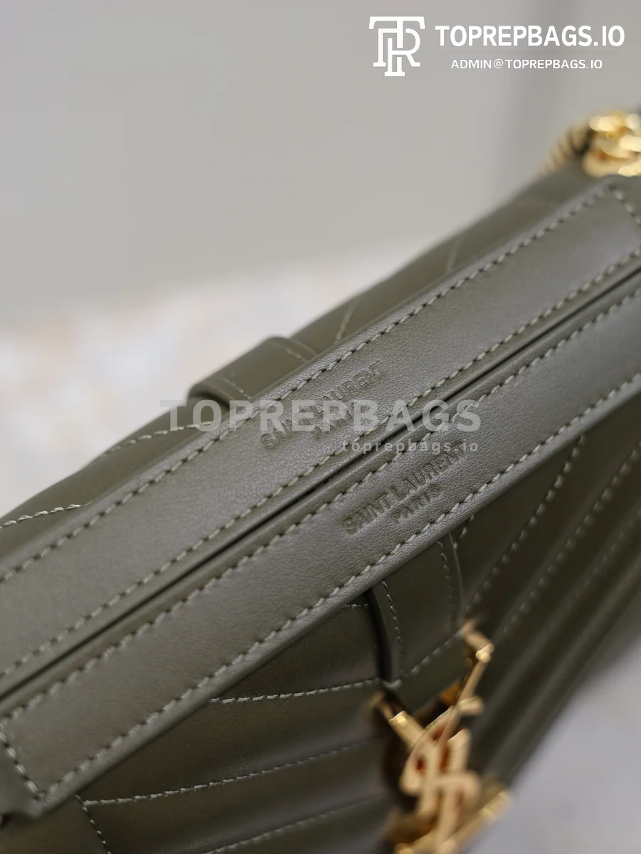 cmp_i1767780518893_3028_0_2 YSL Envelope Medium in Green