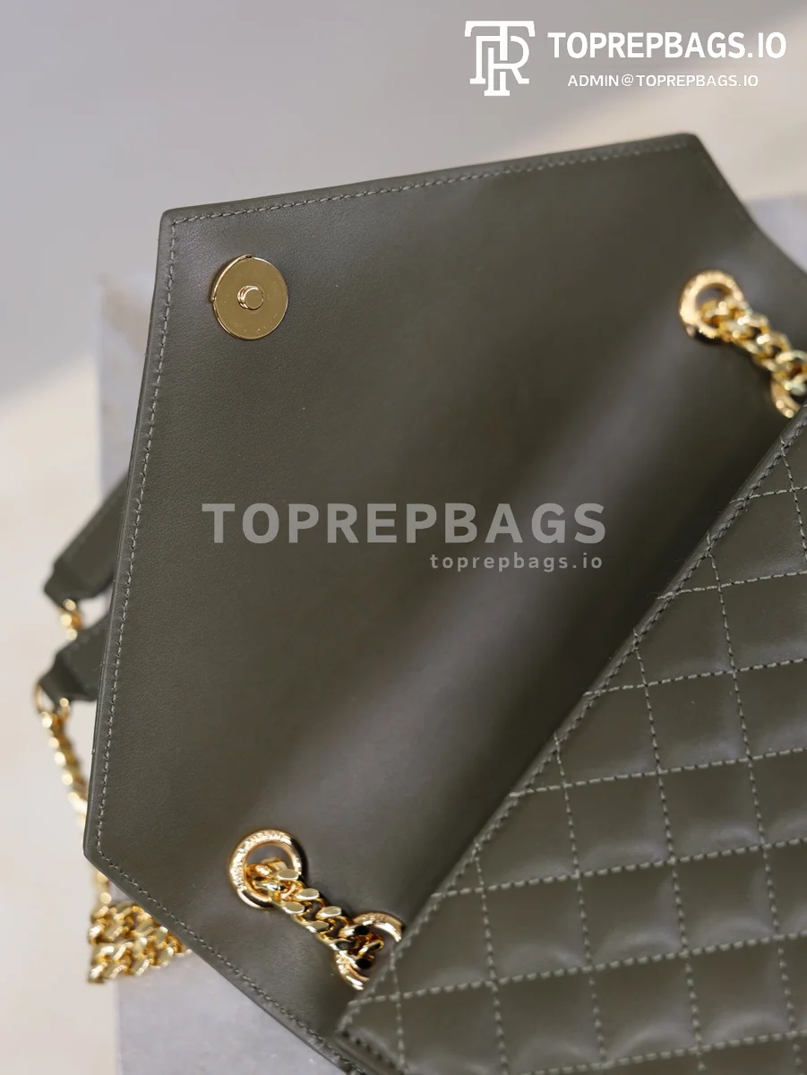 cmp_i1767780518970_969_0_4 YSL Envelope Medium in Green