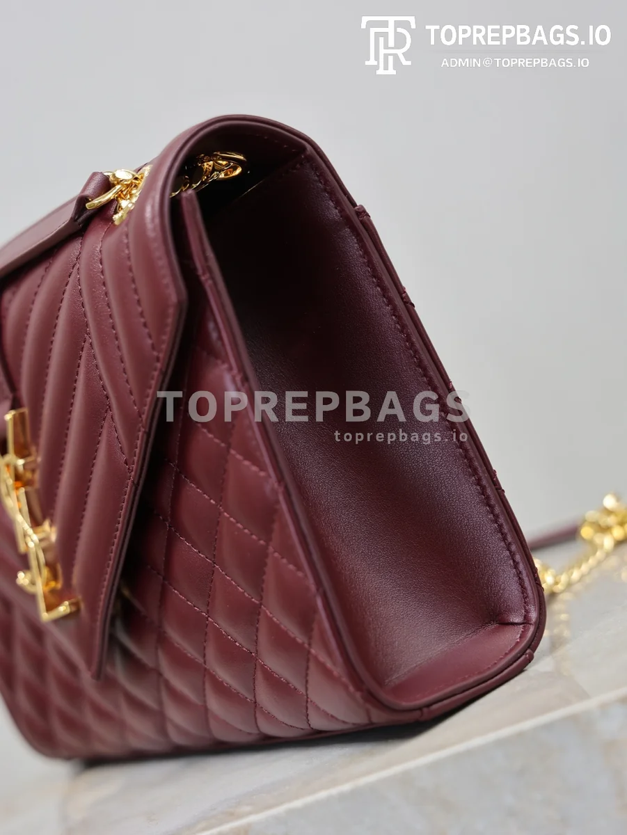 cmp_i1767781378116_9923_0_3 YSL Envelope Medium in Burgundy