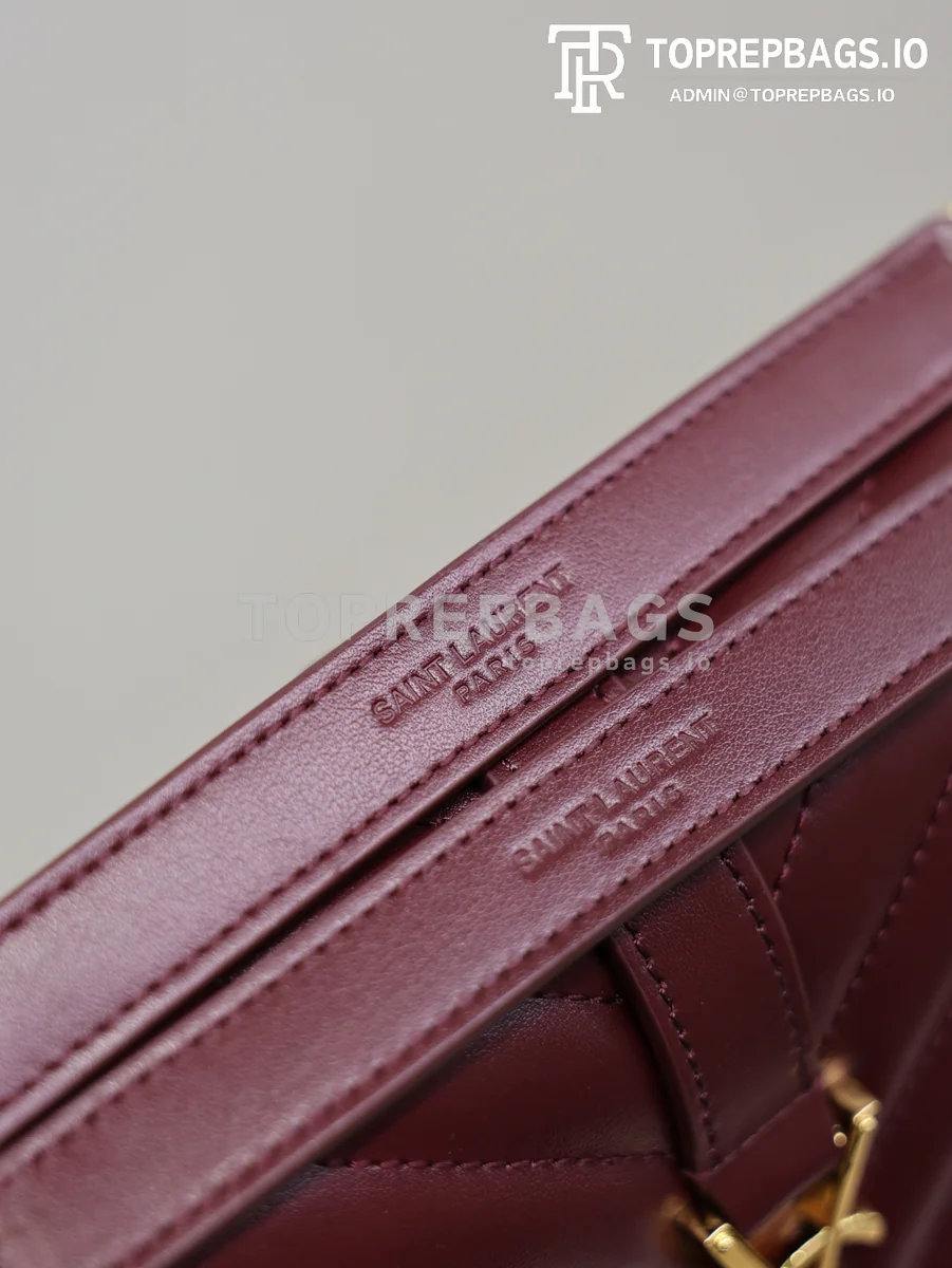 cmp_i1767781412724_5841_0_5 YSL Envelope Medium in Burgundy