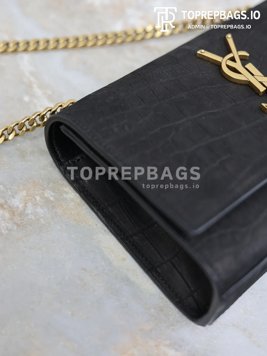 cmp_i1768375388044_2438_0_2 YSL Kate 20 in Black