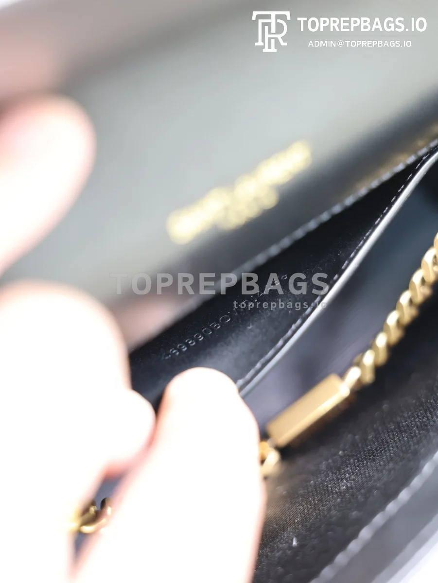 cmp_i1768375390742_8977_0_7 YSL Kate 20 in Black