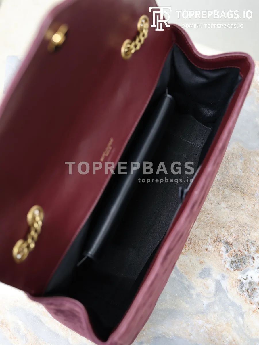 cmp_i1768376409181_1048_0_8 YSL Loulou in Burgundy