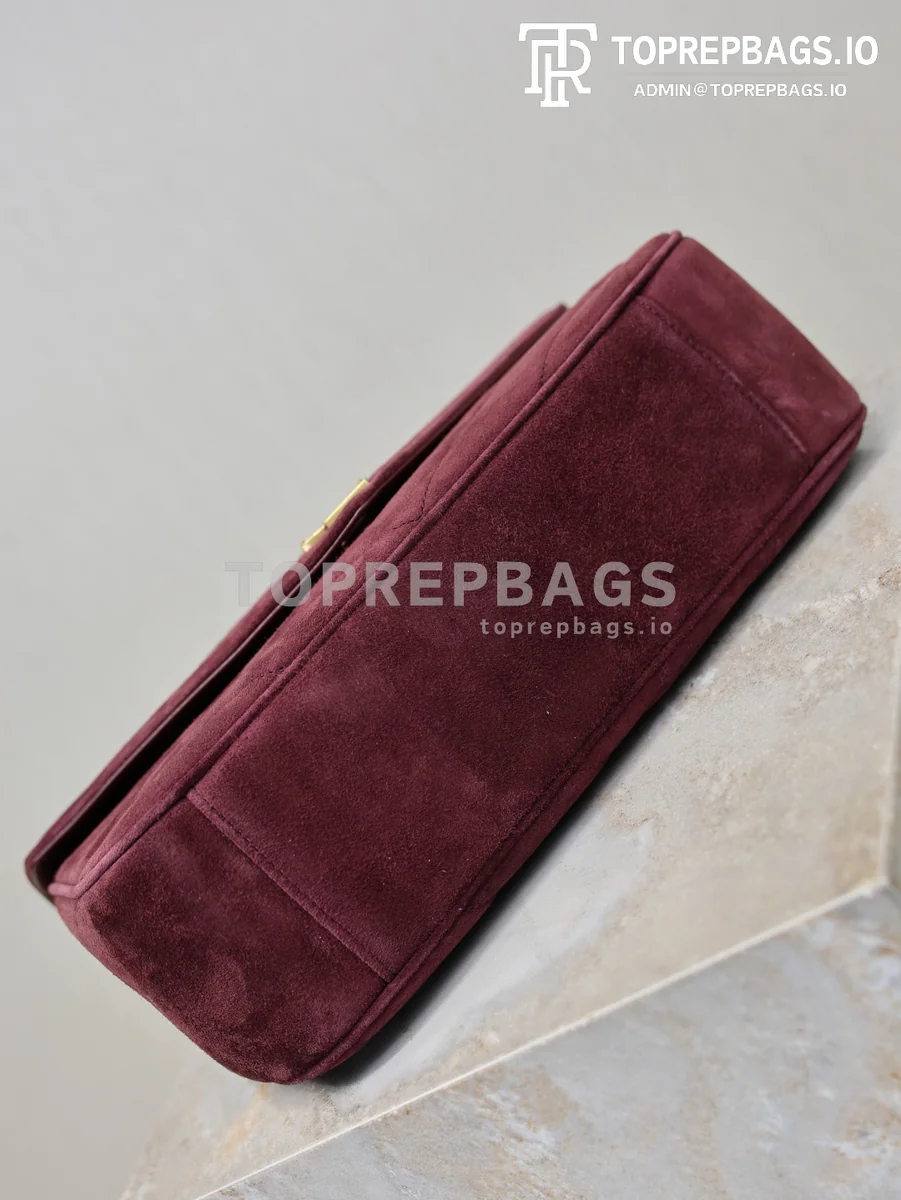 cmp_i1768376742514_6666_0_8 YSL Loulou in Burgundy