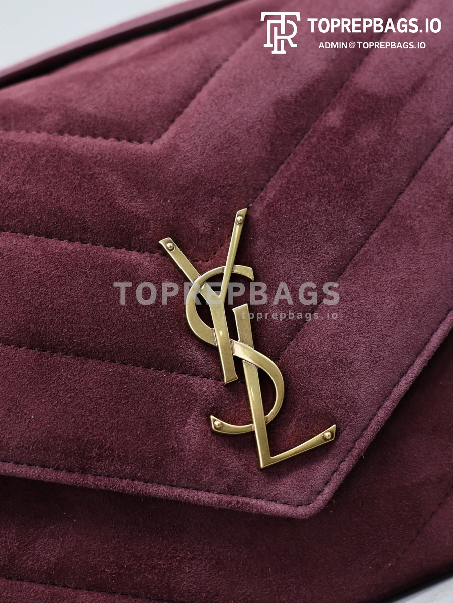cmp_i1768376807875_6310_0_1 YSL Loulou in Burgundy