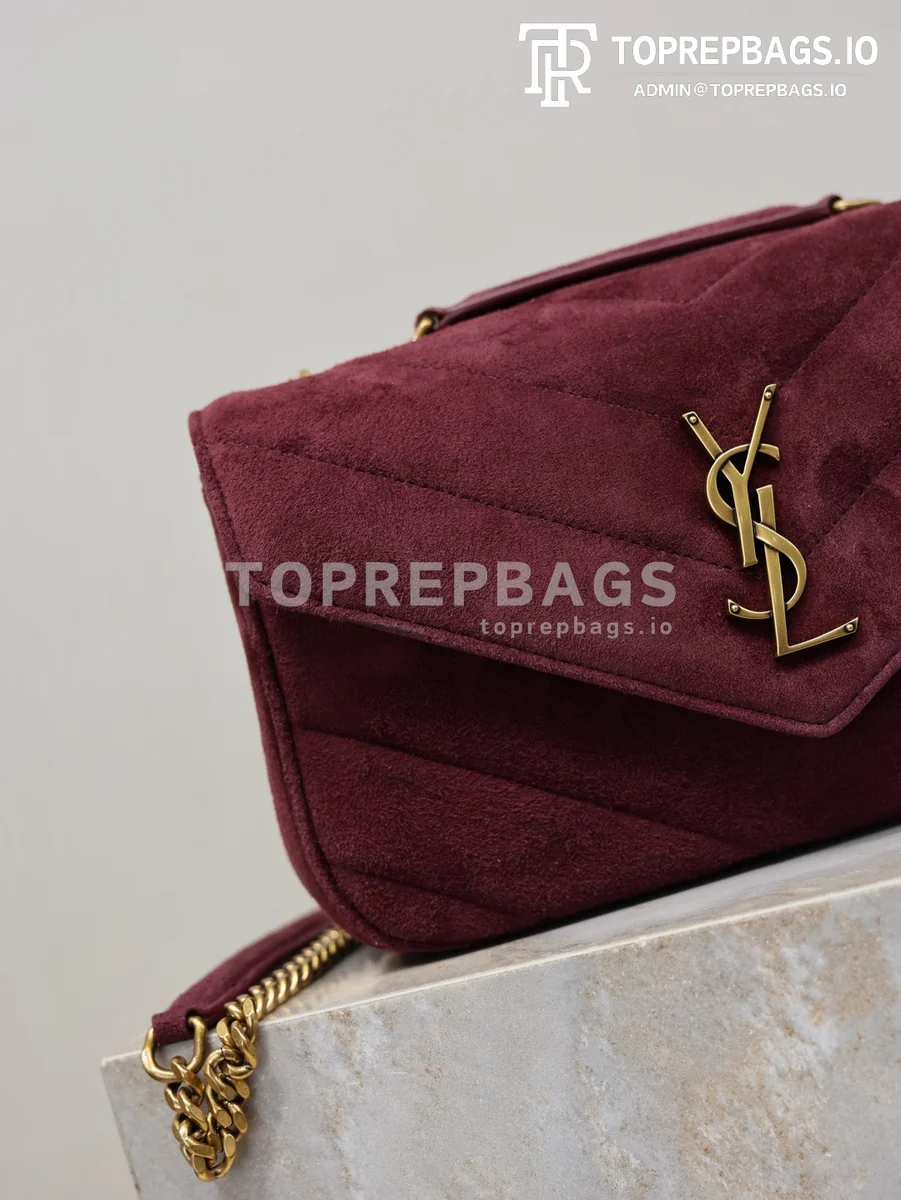 cmp_i1768377070521_1304_0_0 YSL Loulou in Burgundy