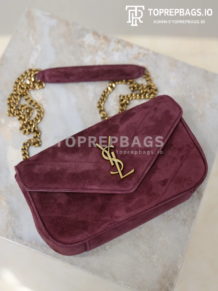 cmp_i1768377206815_4792_0_5 YSL Loulou in Burgundy