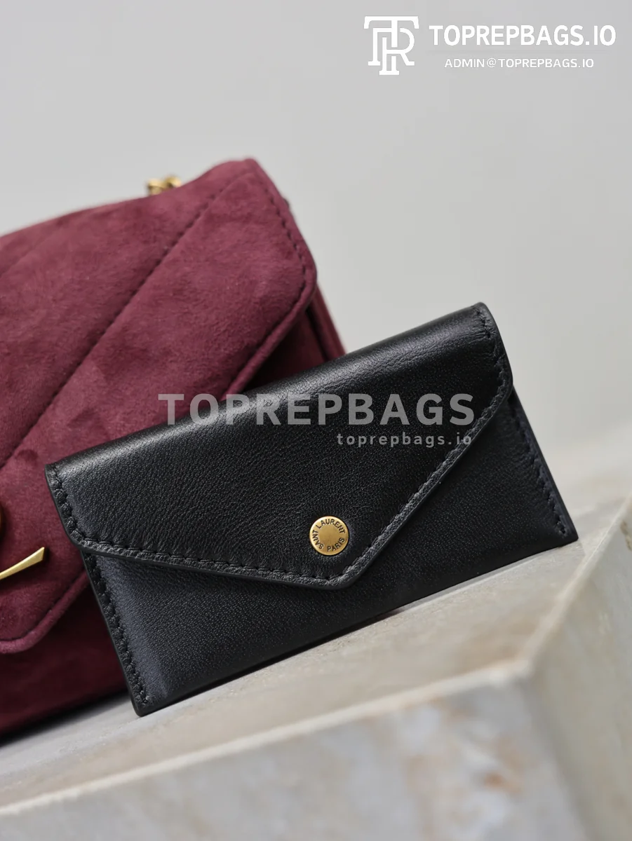 cmp_i1768377253419_246_0_3 YSL Loulou in Burgundy