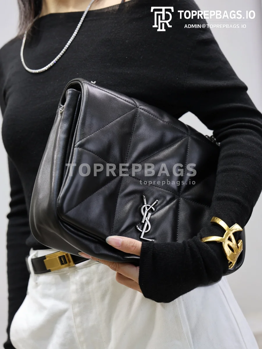 cmp_i1769671910224_3250_0_2 YSL Jamie 4.3 in Black