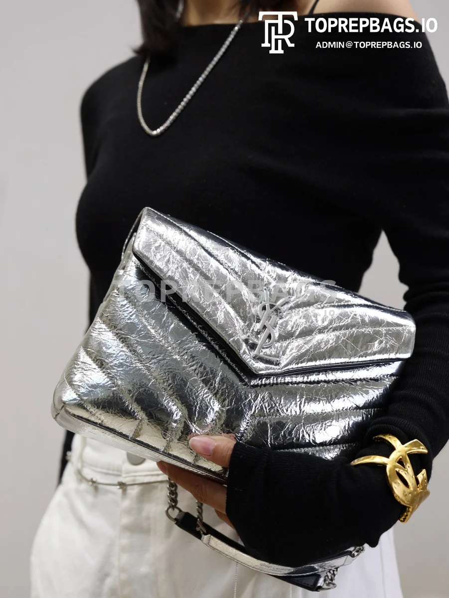 cmp_i1769676053662_4224_0_2 YSL Loulou 494699 Calfskin Leather Silver-tone Hardware Shoulder Bag detailed product image