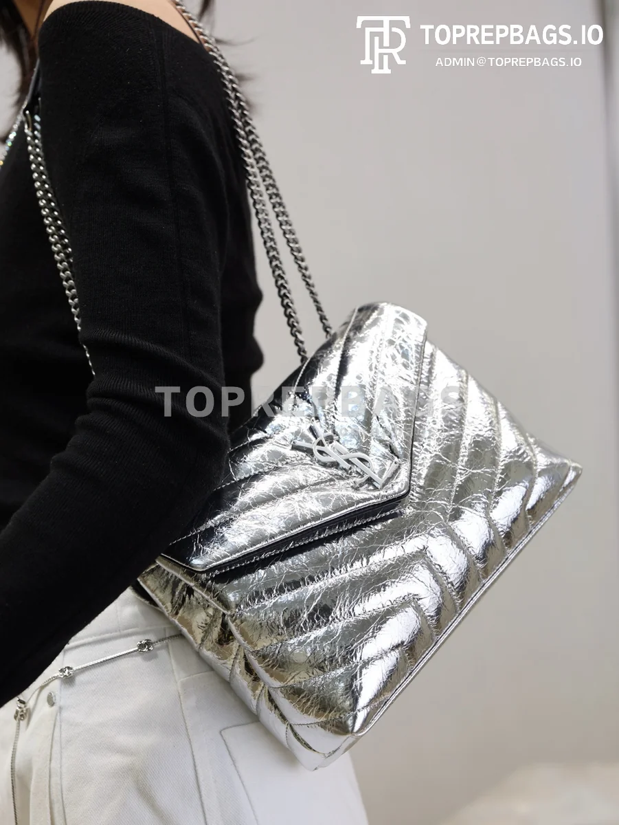 cmp_i1769676053731_5854_0_0 YSL Loulou 494699 Calfskin Leather Silver-tone Hardware Shoulder Bag detailed product image