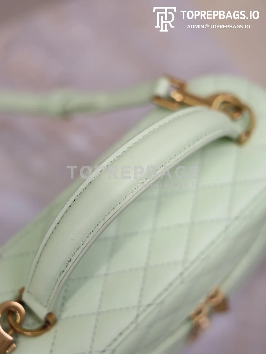 cmp_i1769677077039_1471_0_2 YSL Gaby Mini in Green