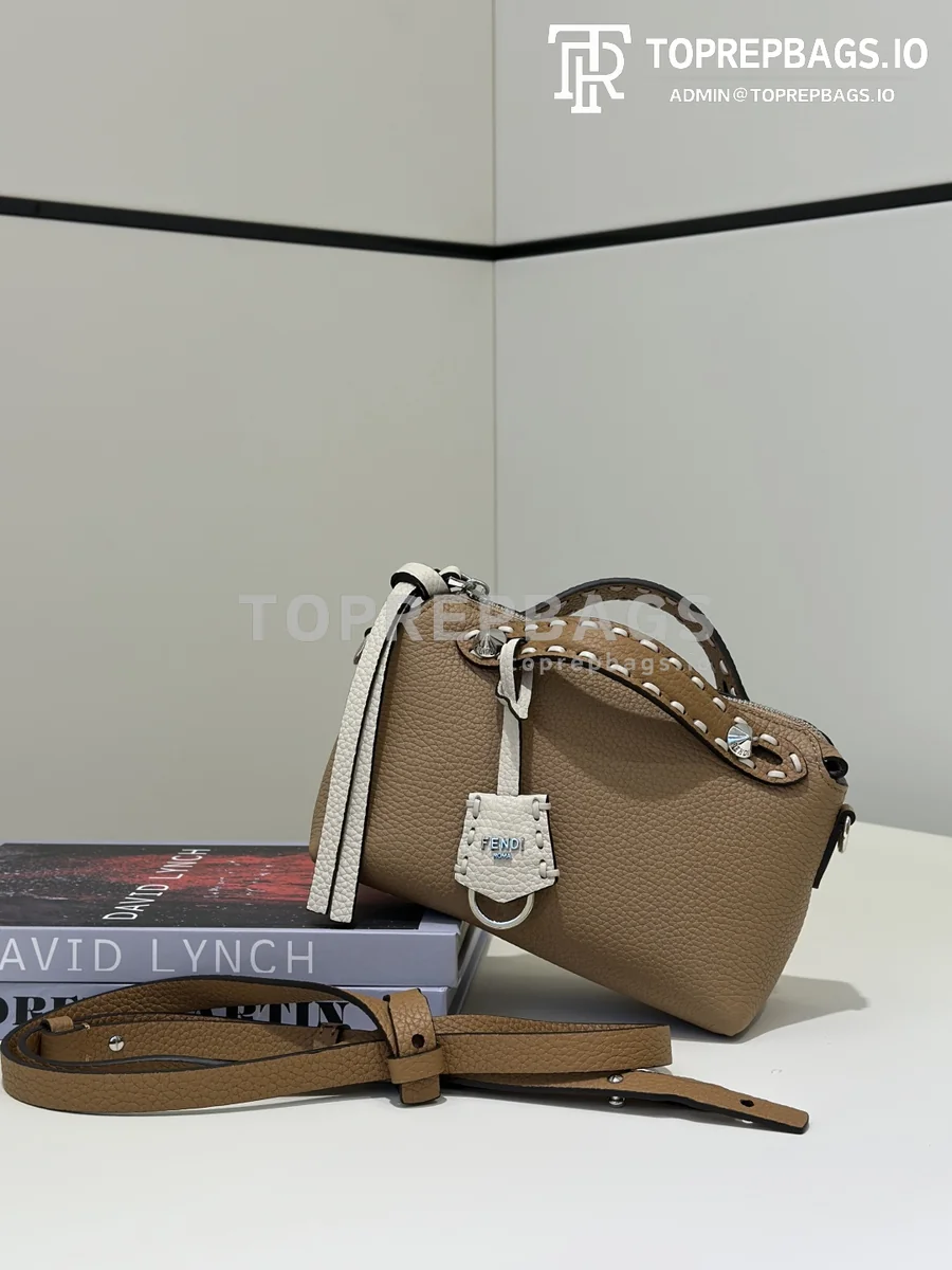 cmp_i1775123972164_7012_0_1 Fendi By The Way Selleria in Beige