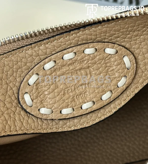 cmp_i1775123973534_6510_0_6 Fendi By The Way Selleria in Beige