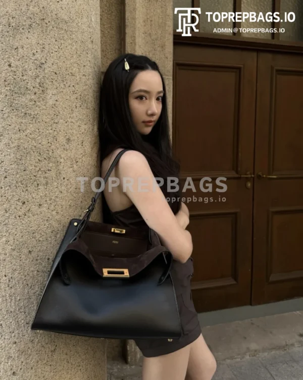 cmp_i1777899464430_2617_0_3 Fendi Way in Black