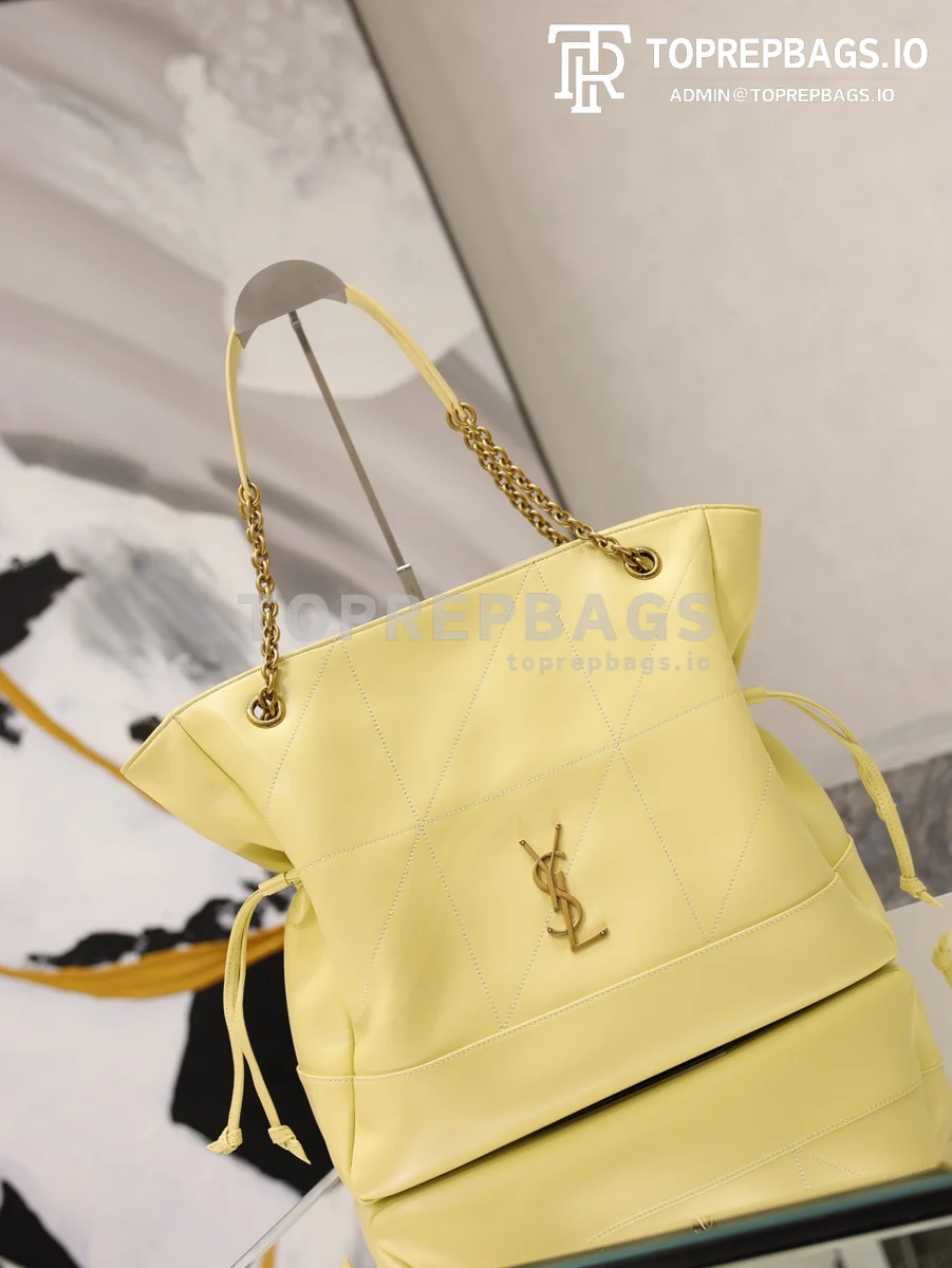cmp_i1778829360774_2038_0_1 YSL Jamie 4.3 Large Pochon Bucket in Yellow