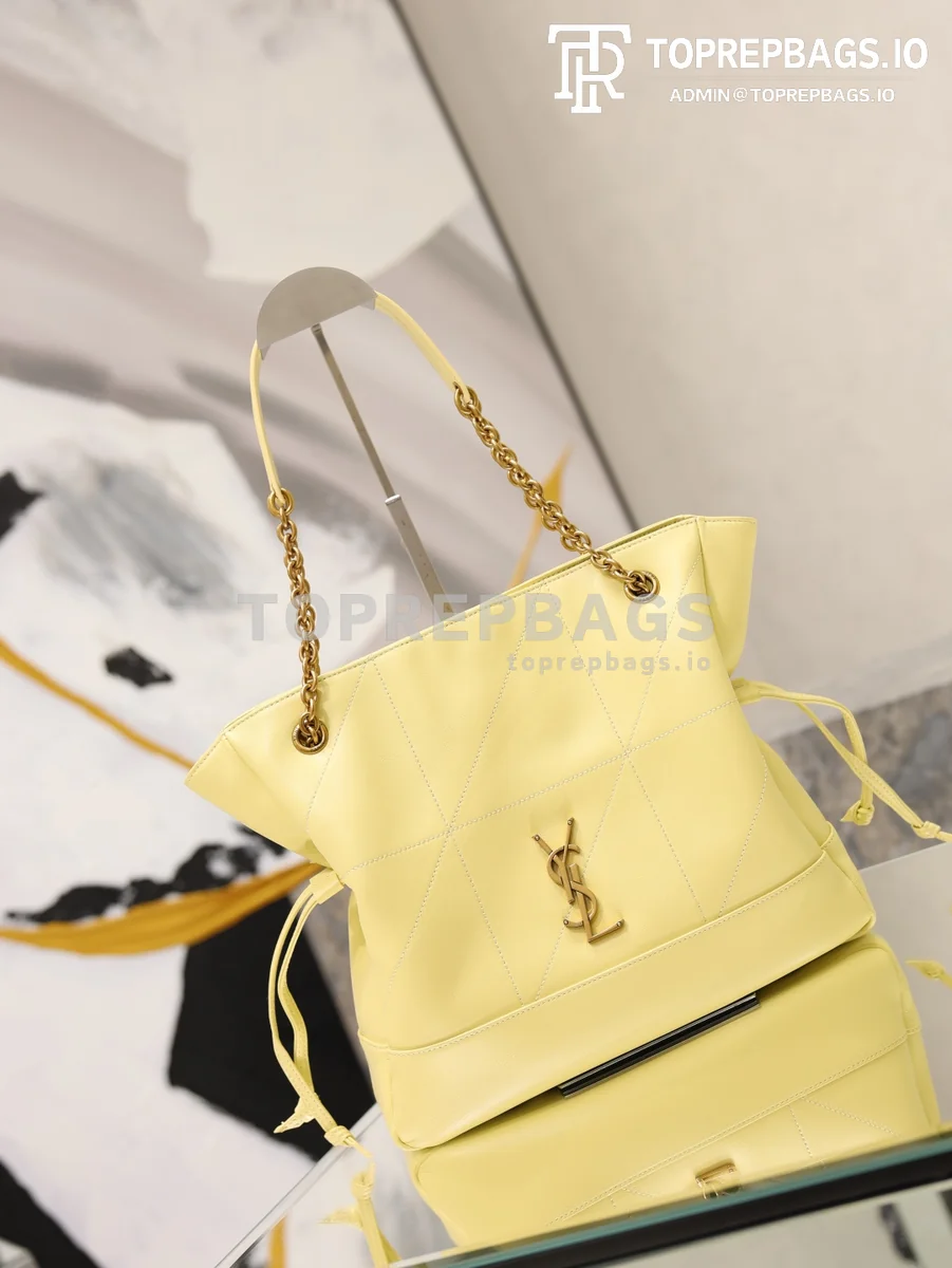 cmp_i1778829816310_6581_0_1 YSL Jamie 4.3 Pochon Small Bucket in Yellow
