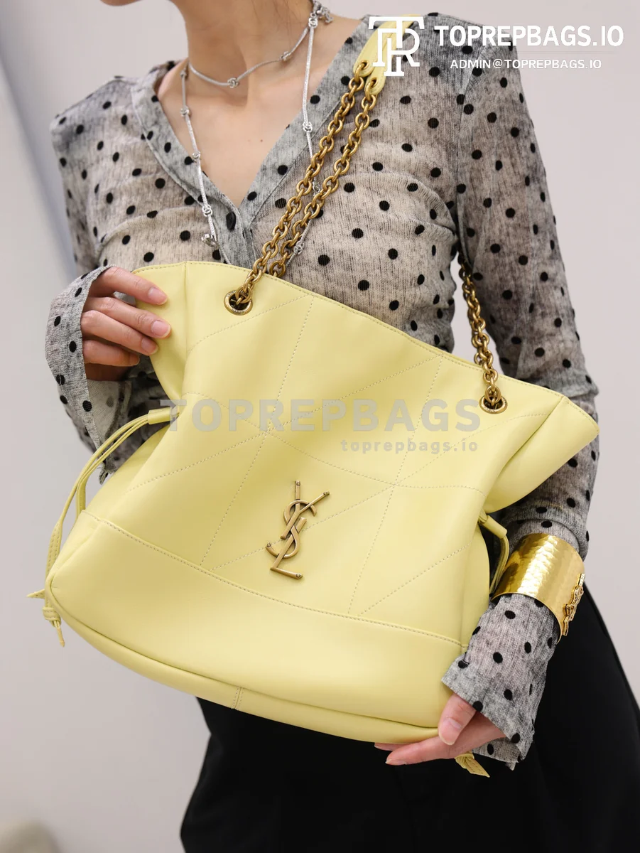 cmp_i1778829899605_8803_0_1 YSL Jamie 4.3 Pochon Small Bucket in Yellow