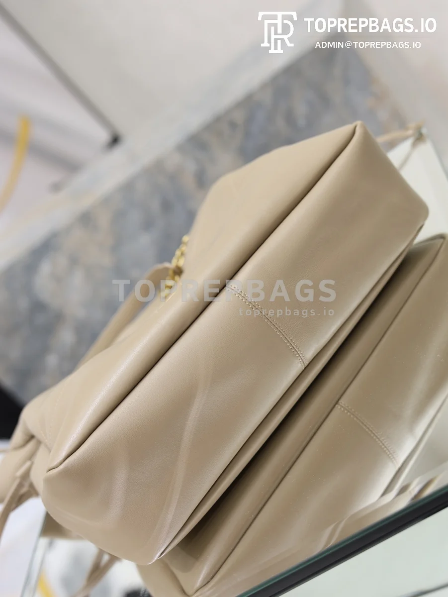 cmp_i1778830417604_6087_0_8 YSL Jamie 4.3 Large Pochon Bucket in Beige