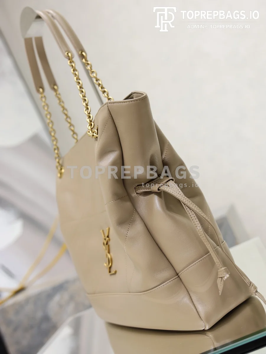 cmp_i1778830420424_2916_0_3 YSL Jamie 4.3 Large Pochon Bucket in Beige