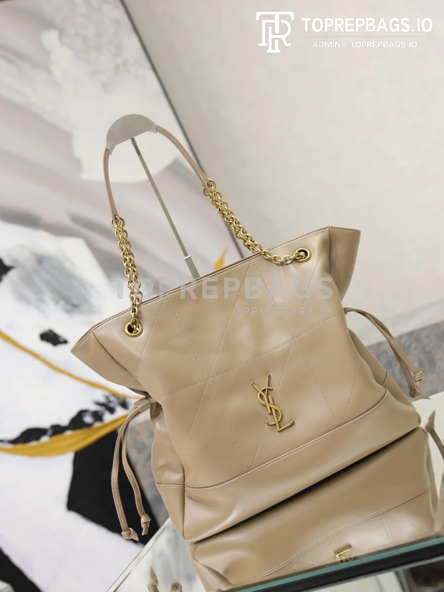 cmp_i1778830420444_183_0_1 YSL Jamie 4.3 Large Pochon Bucket in Beige