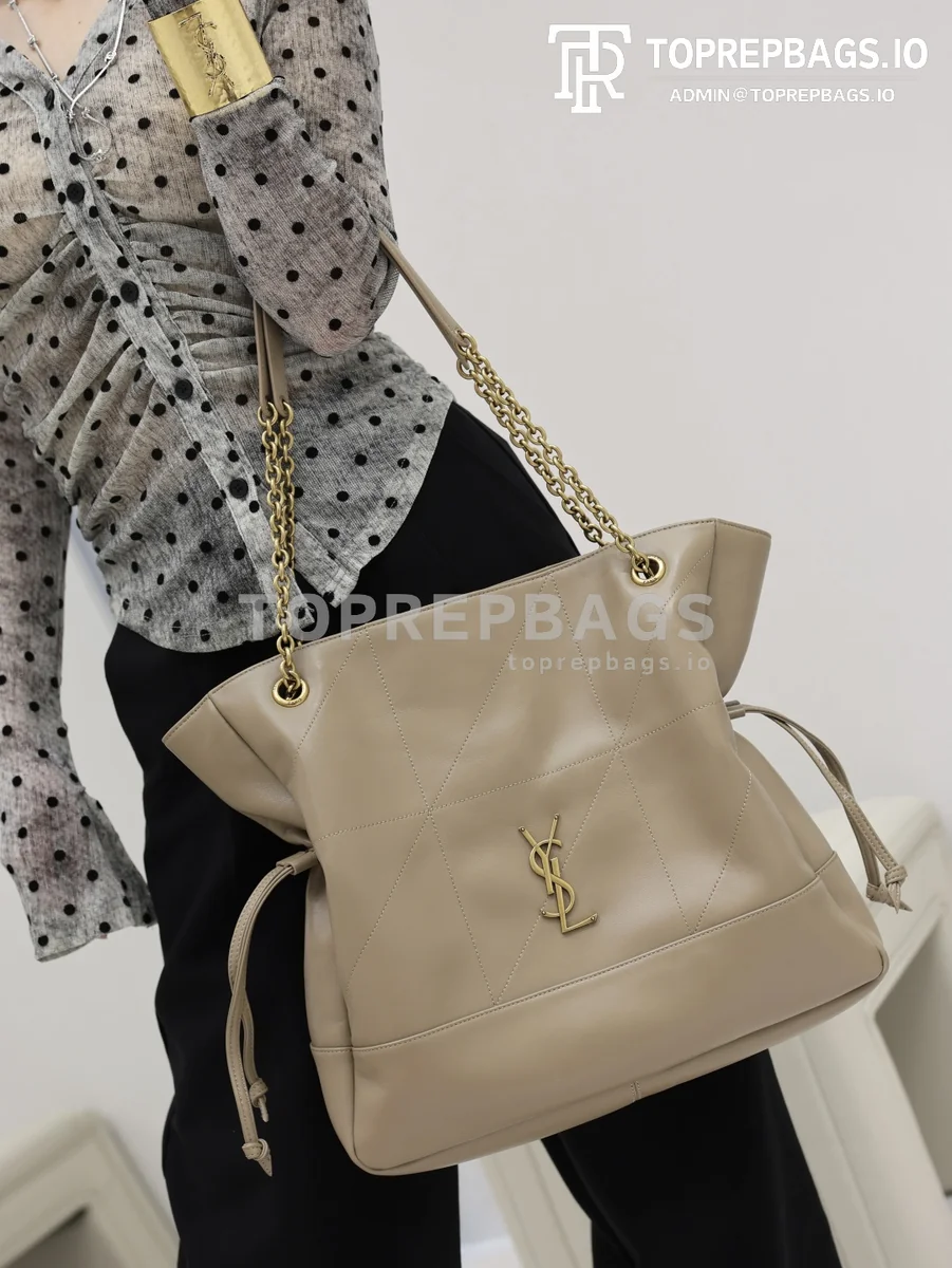 cmp_i1778830491742_5151_0_2 YSL Jamie 4.3 Large Pochon Bucket in Beige