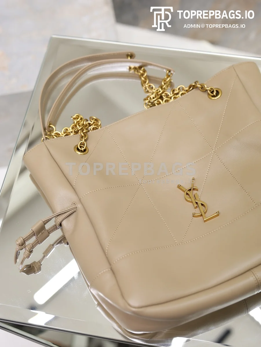 cmp_i1778830738613_720_0_7 YSL Jamie 4.3 Pochon Small Bucket in Beige