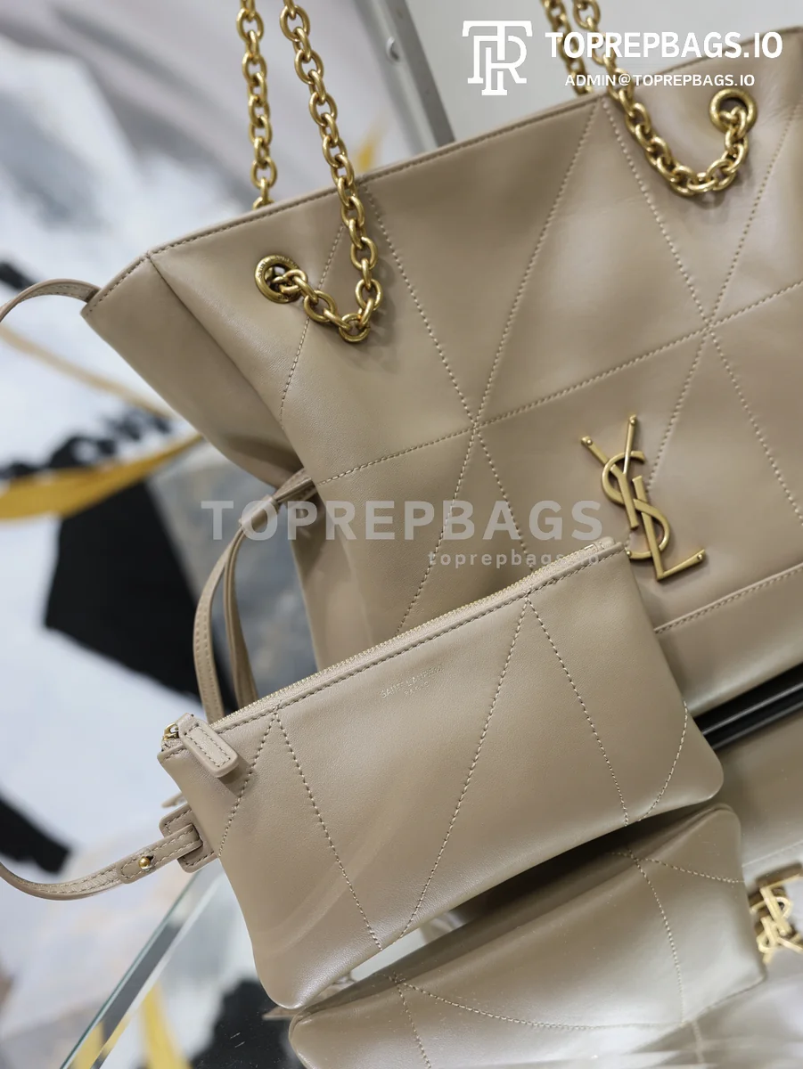 cmp_i1778830875595_3471_0_1 YSL Jamie 4.3 Pochon Small Bucket in Beige