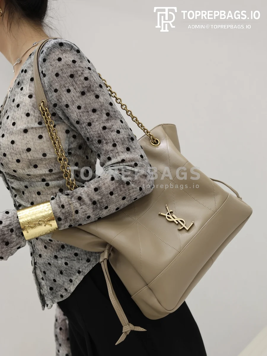 cmp_i1778830902237_185_0_0 YSL Jamie 4.3 Pochon Small Bucket in Beige