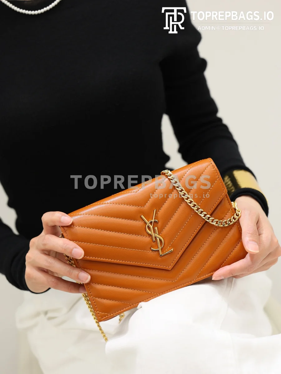 cmp_i1778832302986_7458_0_1 YSL Envelope WOC Small in Orange