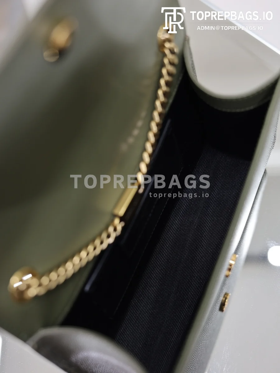 cmp_i1778833121428_8747_0_8 YSL Kate 20 in Green