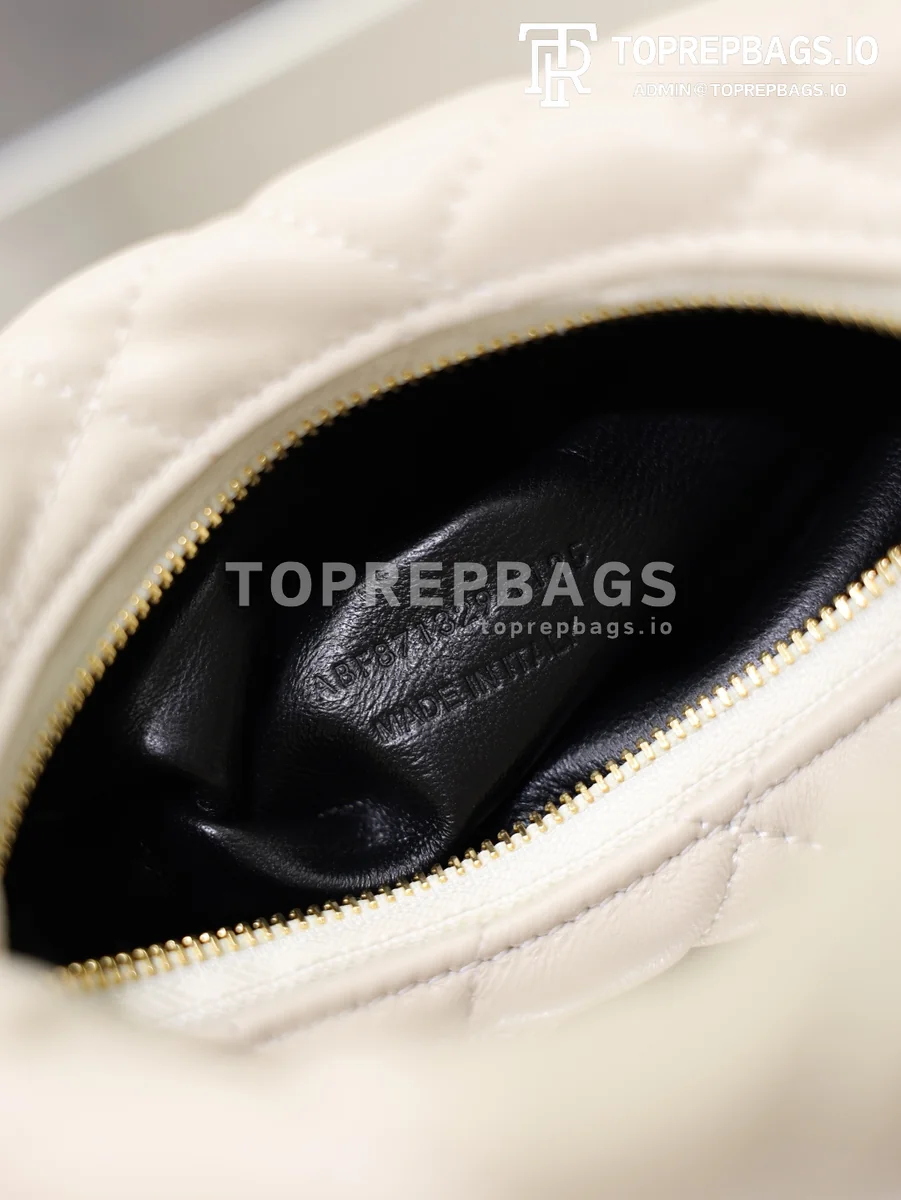 cmp_i1778833692355_3764_0_8 YSL ICARE Mini Hobo in White