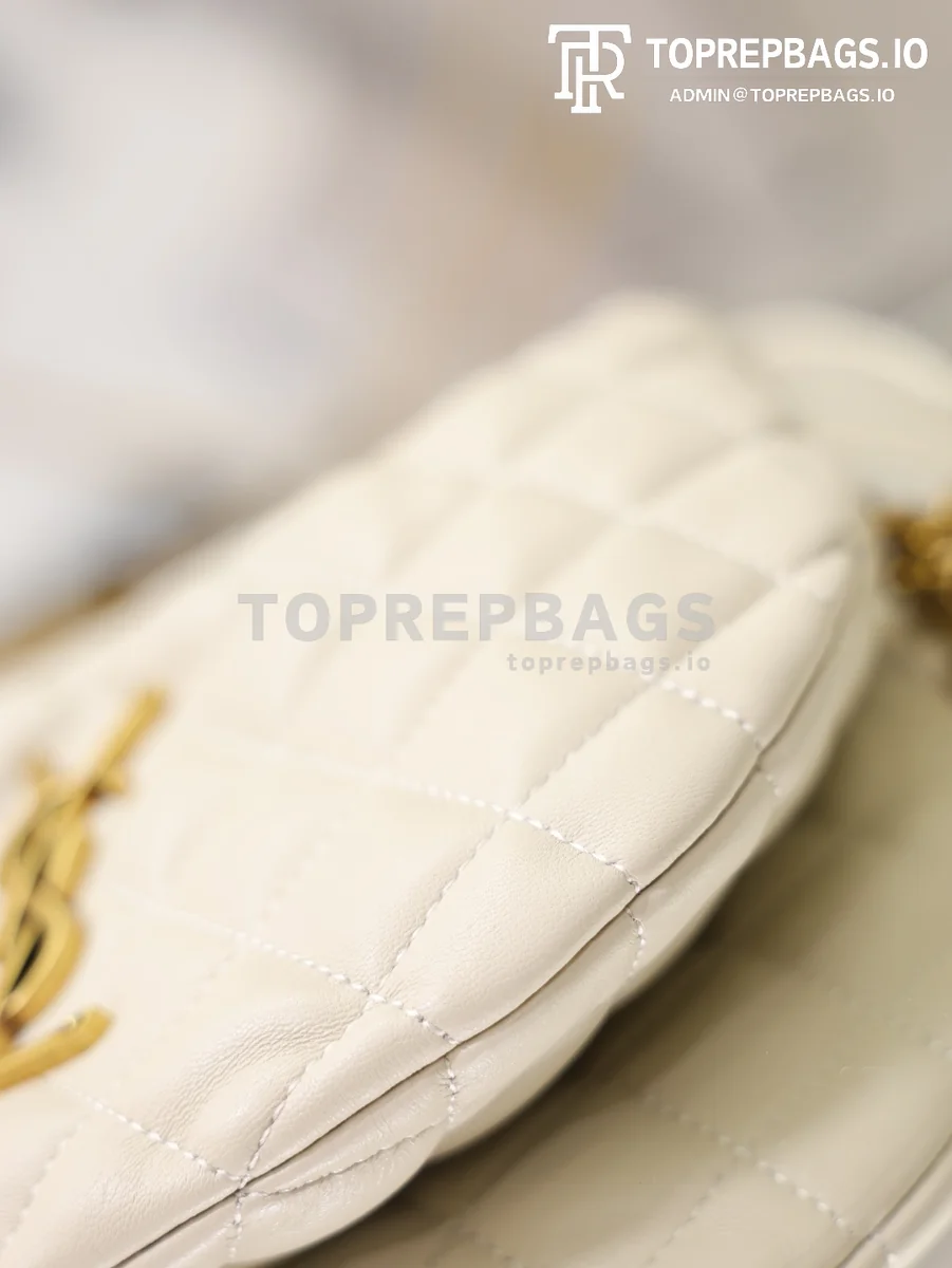 cmp_i1778833695935_6147_0_2 YSL ICARE Mini Hobo in White