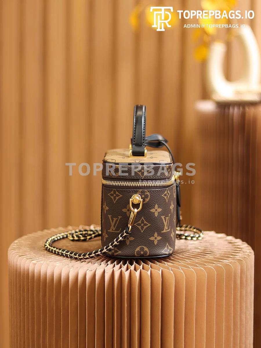 i1622543220_2968_2 Louis Vuitton Vanity PM in Brown