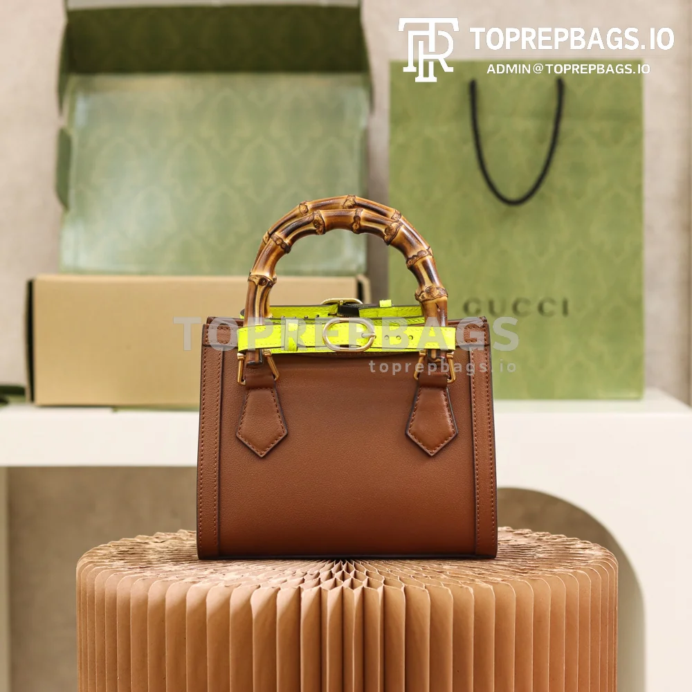 i1627805097_6975_5 Gucci Diana Mini in Brown