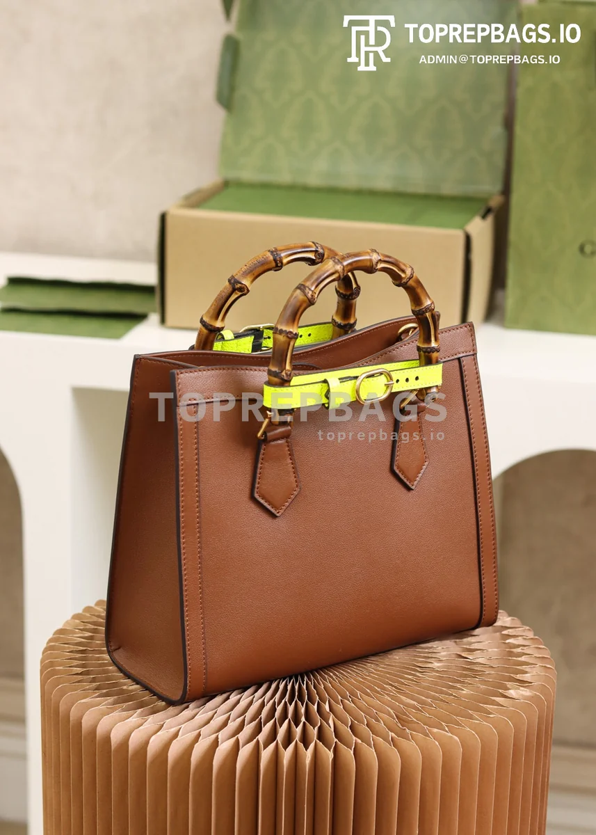 i1627805891_5954_4 Gucci Diana Small in Brown