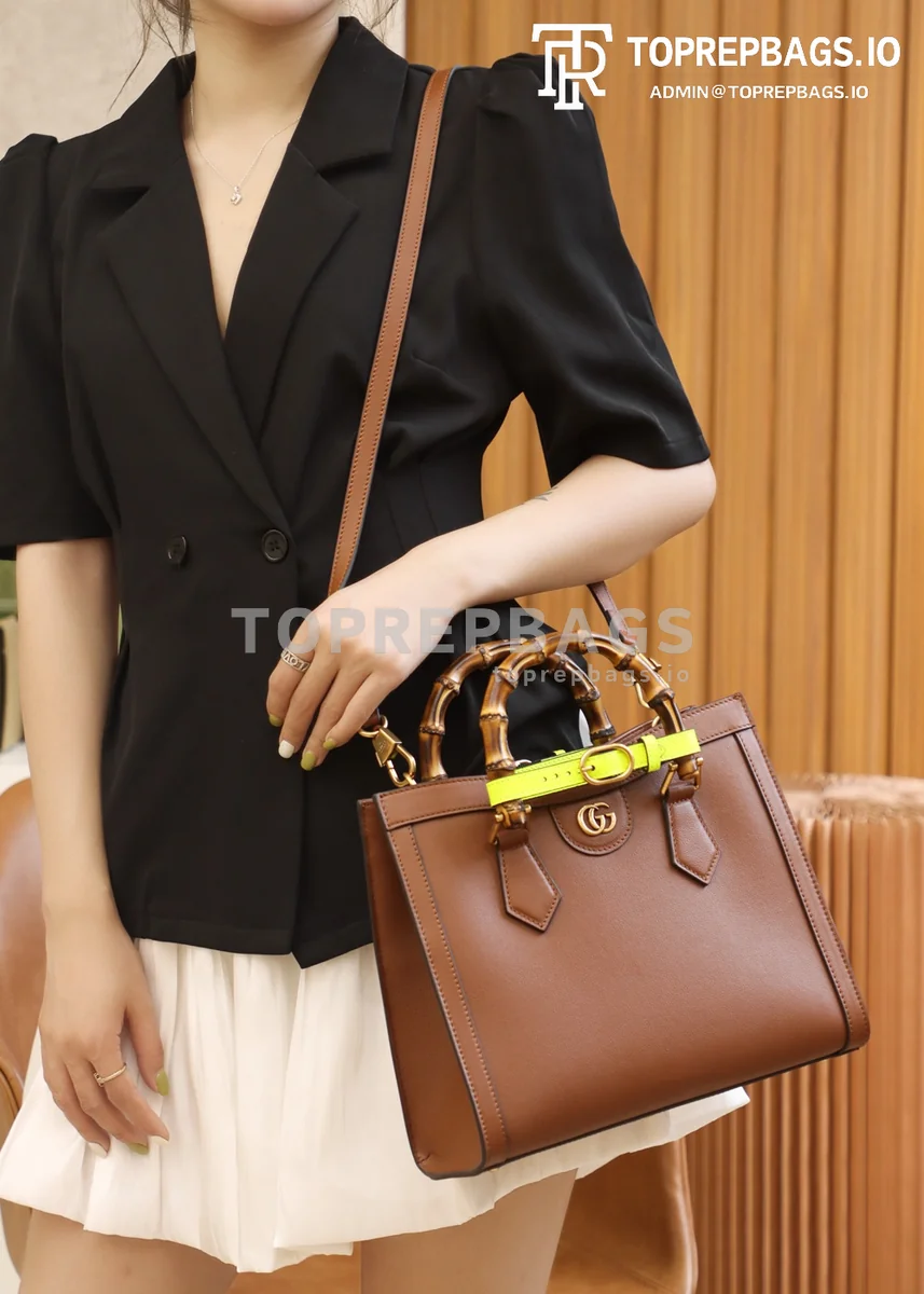 i1628157436_1720_4 Gucci Diana Small in Brown