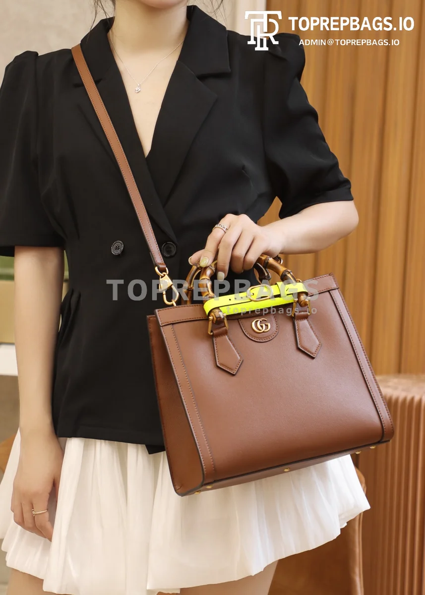 i1628157436_4559_7 Gucci Diana Small in Brown