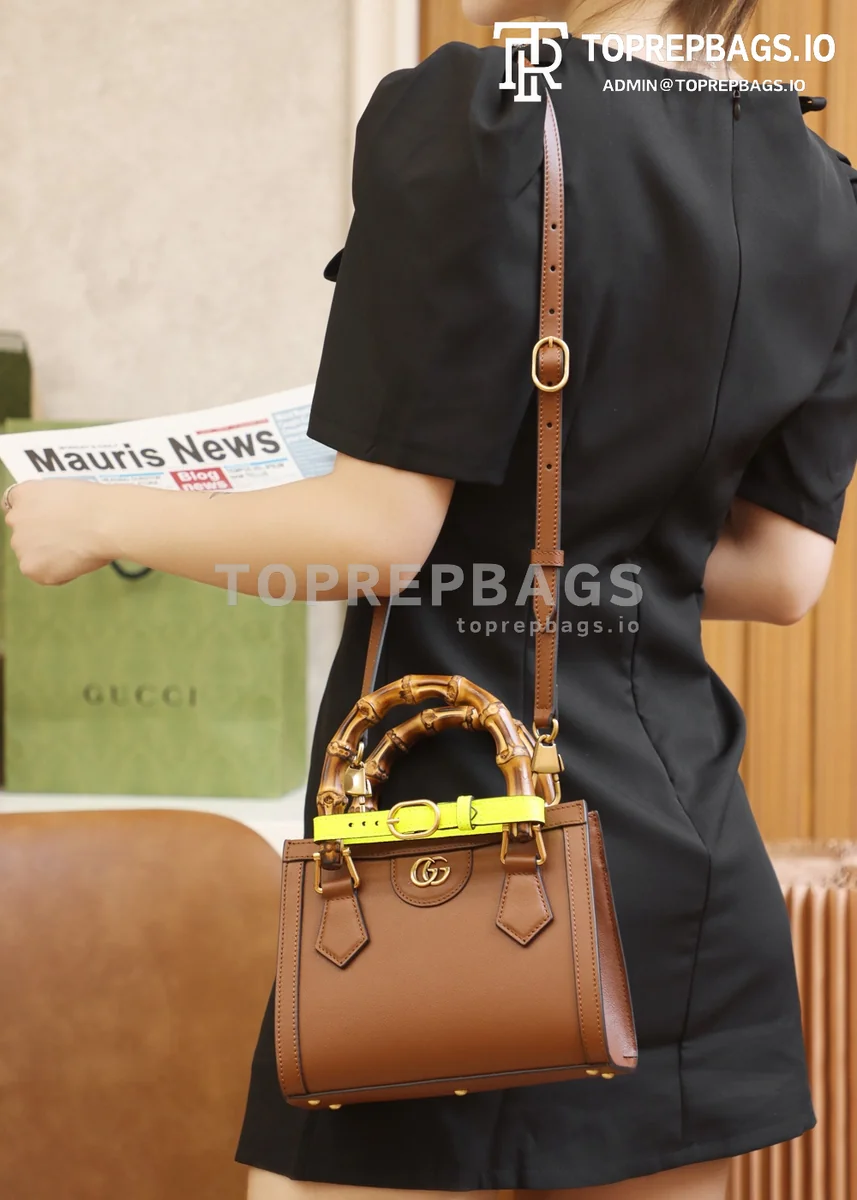 i1628157903_9910_7 Gucci Diana Mini in Brown