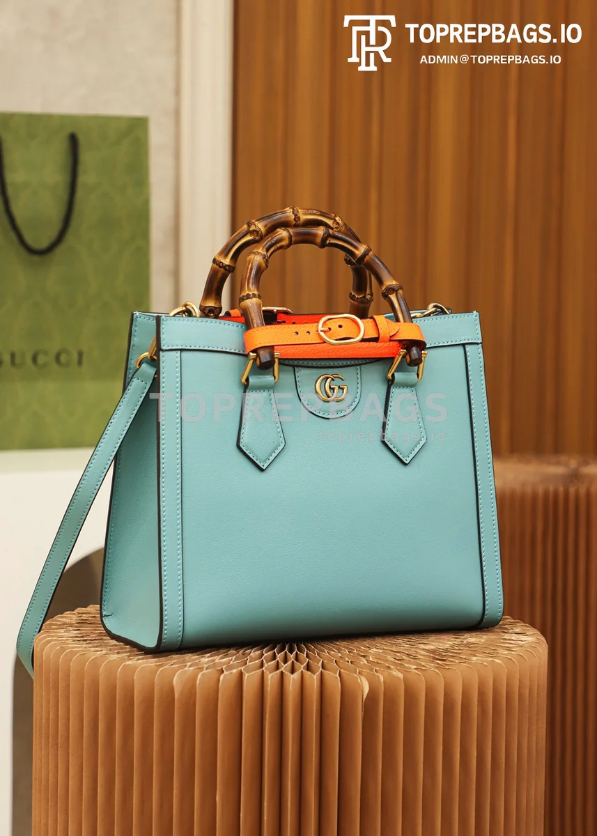 i1628765123_4661_1 Gucci Diana Small in Blue